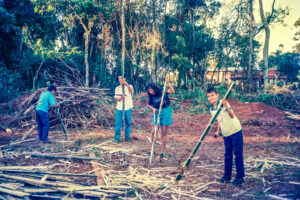 3 AUTOR, alumno, escuela, Fe y Alegria, Fe y Alegría < JESUITAS (OBRAS), J.M.Blanch, JESUITAS (OBRAS), Neg Color 35 mm, retrato de grupo, WEB < Pueblos de las Reducciones 2 SOPORTE ORIGINAL, 3 AUTOR, ARQUITECTURA, Centros, Colegio, EDUCACION FORMAL, Edificios, Edificios publicos, Escuela, Fe y Alegria, Fe y Alegría, J.M.Blanch, JESUITAS (OBRAS), Neg Color 35 mm, PERSONA, Pueblos de las Reducciones, RETRATO, WEB, alumno, colegio, escuela, retrato de grupo