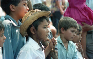 3 AUTOR, Camba rembe (Esc. de San Pedro), Fe y Alegria, Fe y Alegría < JESUITAS (OBRAS), J.M.Blanch, JESUITAS (OBRAS), Neg Color 35 mm, niño, retrato espontaneo, WEB < Pueblos de las Reducciones 2 SOPORTE ORIGINAL, 3 AUTOR, Camba rembe (Esc. de San Pedro), Centros, EDAD, EDUCACION FORMAL, Fe y Alegria, Fe y Alegría, J.M.Blanch, JESUITAS (OBRAS), Neg Color 35 mm, PERSONA, Pueblos de las Reducciones, RETRATO, WEB, niñez, niño, retrato espontaneo